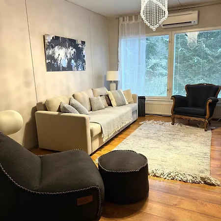 Kaksio Paritalossa *